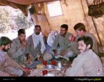 تیر 1362 اردوگاه کوهدشت از راست، برادر آزاد، برادر حمید حضوری، شهید علی اصغر بابایی، شهید ماشاالله دادوندی، برادر کاند، برادرحیدری، چادر توپ دولول، صرف صبحانه